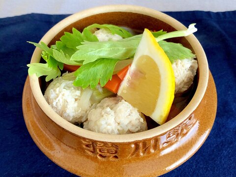 鶏団子とセロリのフォー